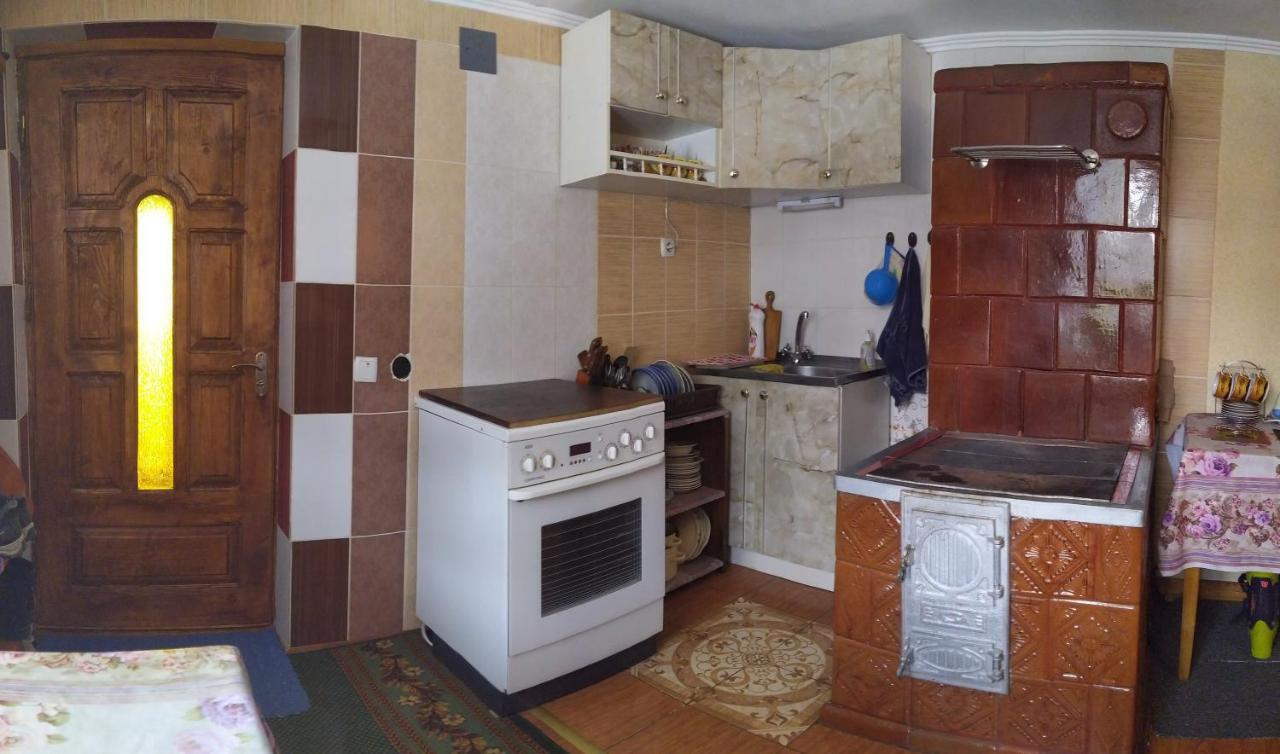 Родинна Оселя سلافسكي المظهر الخارجي الصورة